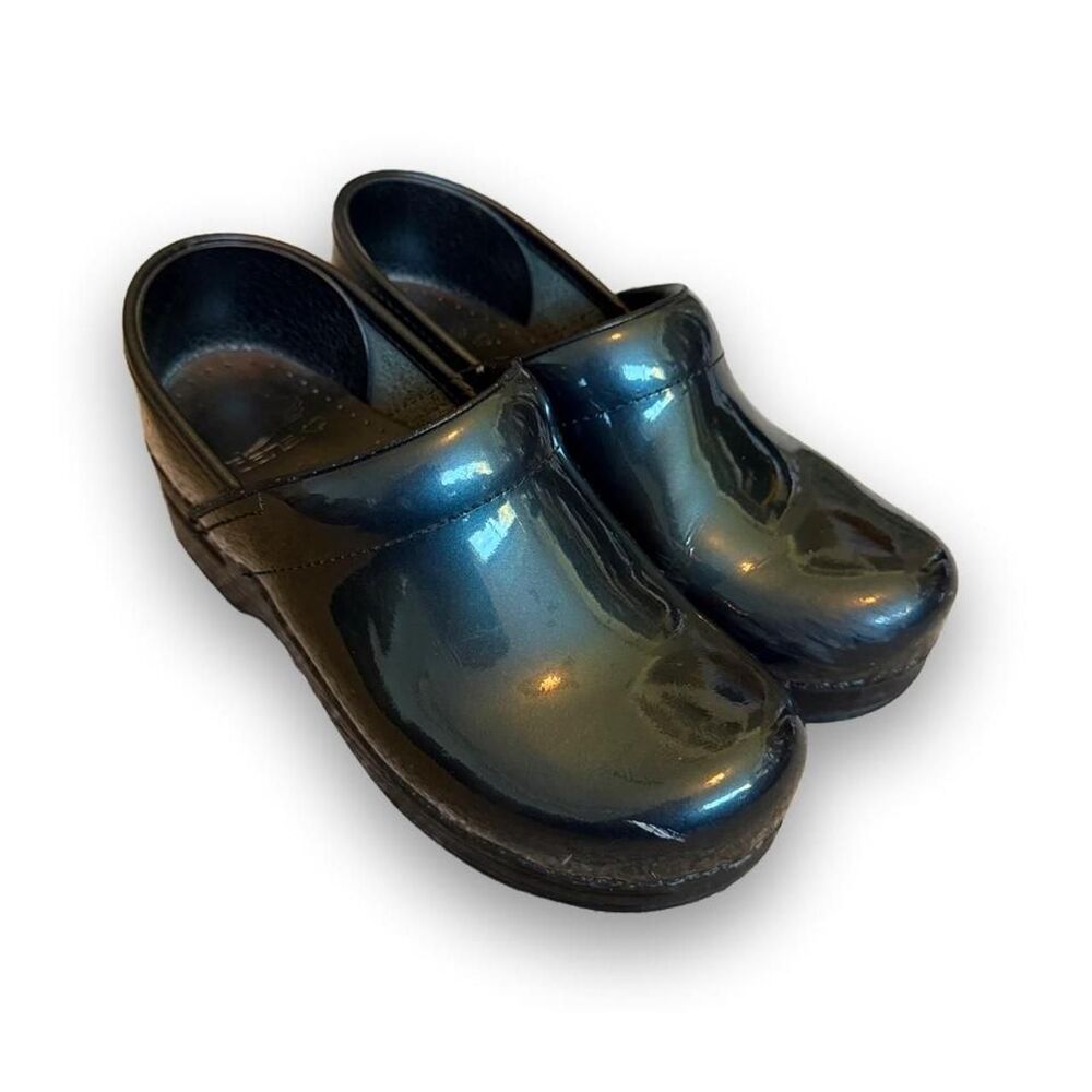 Dansko Green Metallic Clogs Women’s EU 36 US 5.5–6 Slip-On Work Shoes